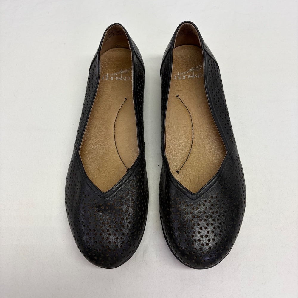 DANSKO Neely Ballet Flats Black Perforated Leather Womens 39, 8.5-9 Comfort